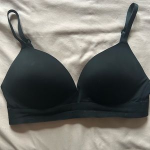 NWOT wear everywhere wireless push-up